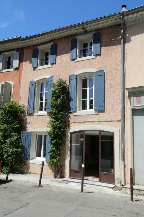 La Bignone Lägenhet LʼIsle-sur-la-Sorgue Exteriör bild